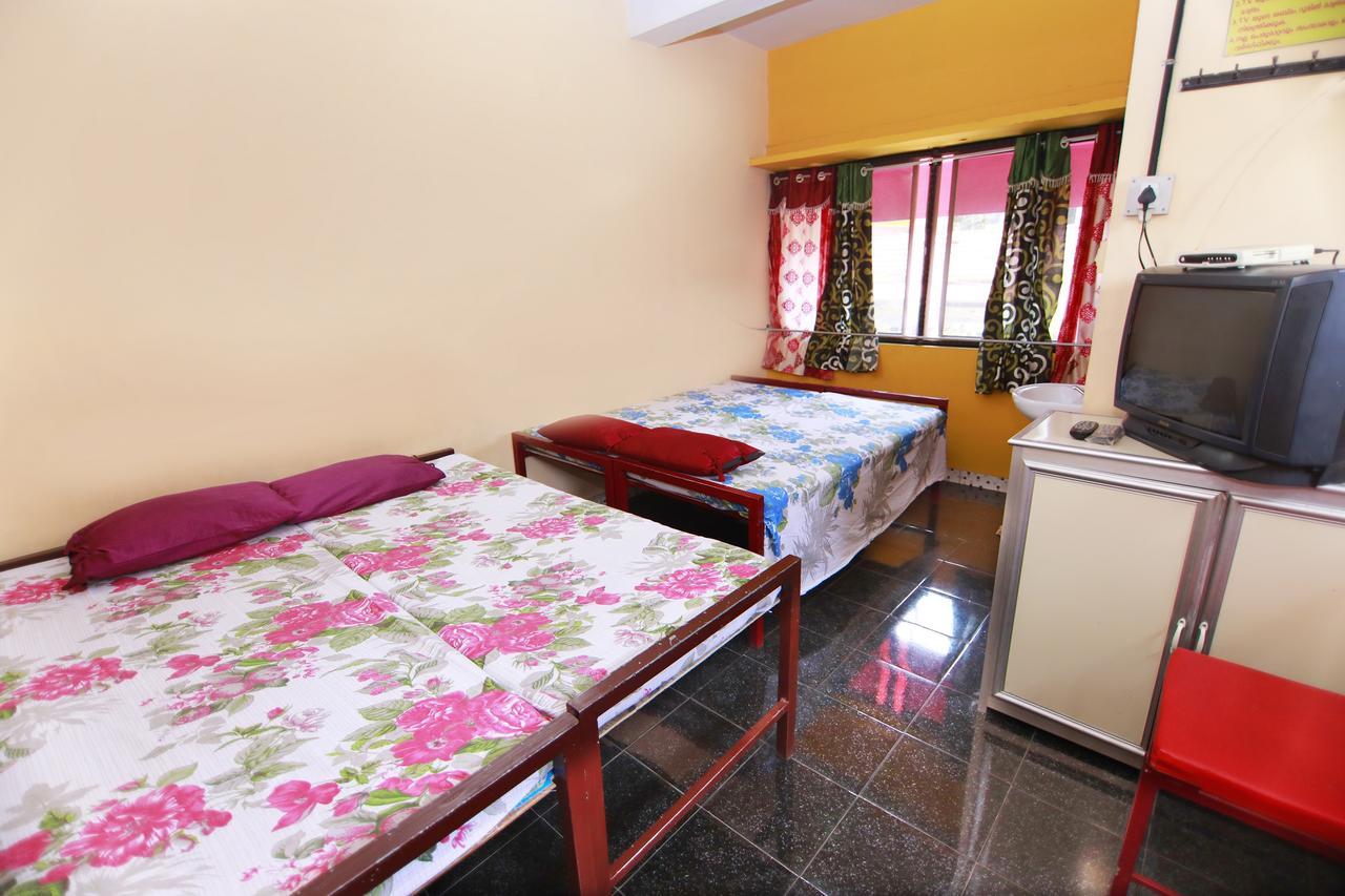 Pleasant Inn Kochi Exterior photo